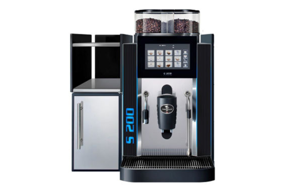 RexRoyal S200 voorzijde met cupcool.jpg